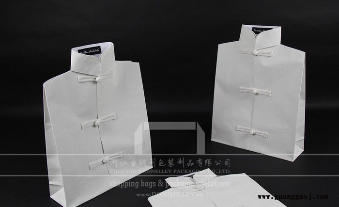 浙江当纳利 定制唐装礼品袋， 款旗袍斜襟包装袋设计，亚麻装帧布料购物袋定做，杭州个性服装手提袋定制设计 创意唐装购物袋图2