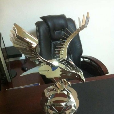 创意礼品,不锈钢工艺品,工艺品 不锈钢工艺品 大展宏图 鹰 老鹰 踩