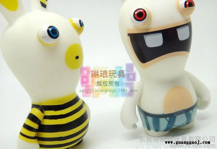 搪胶玩具 创意礼品 饰品 雷曼疯兔子 搪胶公仔 来图来样加工图3