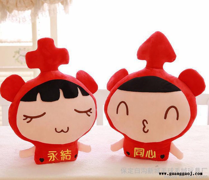 婚庆娃娃 结婚礼物情侣创意礼品一对大号抱枕百年好合一件代发图2