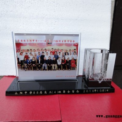 内蒙古包头市水晶纪念品定制单位领导退休纪念品公司会议纪念品银行活动纪念品