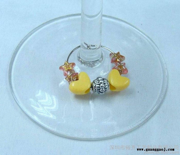 塑胶珠酒杯挂件 情人节系列酒杯吊坠 创意礼品，饰品