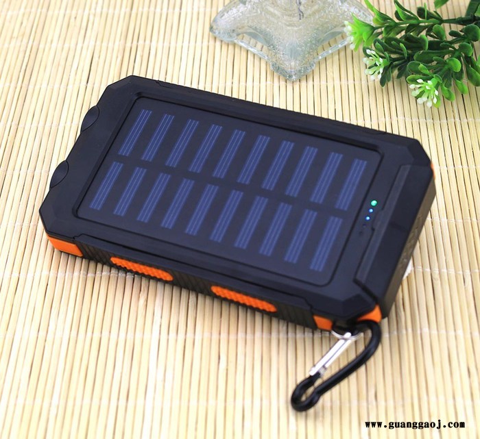 太阳能充电宝 新款移动电源 8000毫安 双LED强光灯 手电筒 指南针  ** 礼品定制