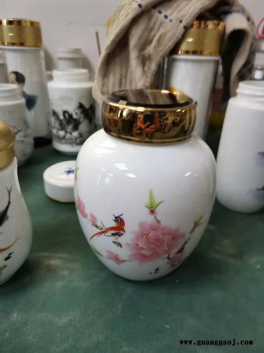 景德镇陶瓷蜂蜜罐 厂家订做一斤到5斤装蜂蜜罐价格 高白慈宁茶叶罐图6