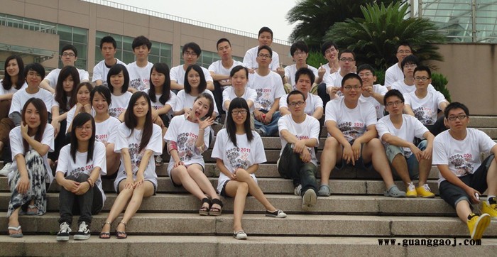 专业承接代加工在衣服上印字的厂家 文化衫定制的厂家 可以帮别人在衣服上印logo的厂家图2