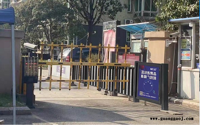 广媒通传媒*发布南京社区灯箱广告 南京小区通道灯箱广告