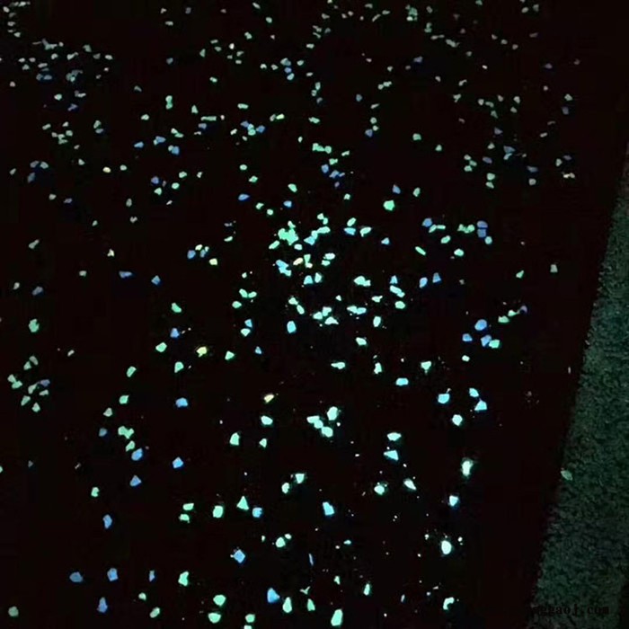 自发光路面胶黏剂_塑胶跑道发光材料_荧光石夜光粉_荧光路面图3