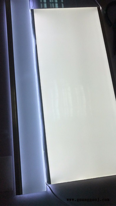 LED背光源背光板高亮白光背光板深圳市宝晖光电生产设计免费画图 白色导光板12V图8