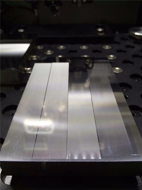 供应HYT-3030导光板全自动网点撞点机及超精密V-CUT加工设备（深圳华永精密）图2