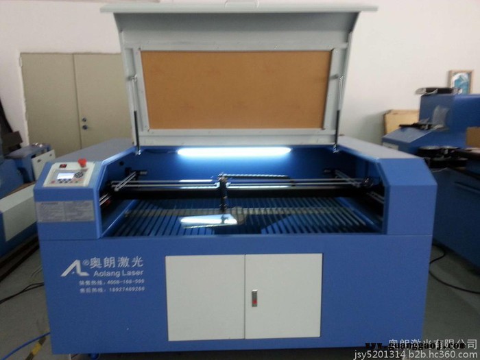 供应 导光板背光源激光切割雕刻机  激光切割机图2