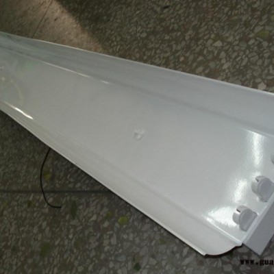 led 一体化灯 T5三管带罩支架3X28W