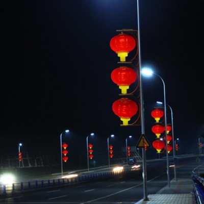 路灯杆装饰灯笼LED灯笼灯杆造型LED带支架路灯灯笼新年、国