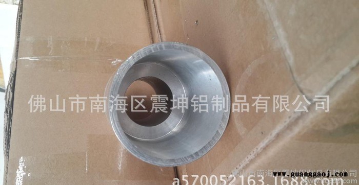 LED路灯，转接头60转50mm，50-60mm口径，路灯安装支架，灯杆接头