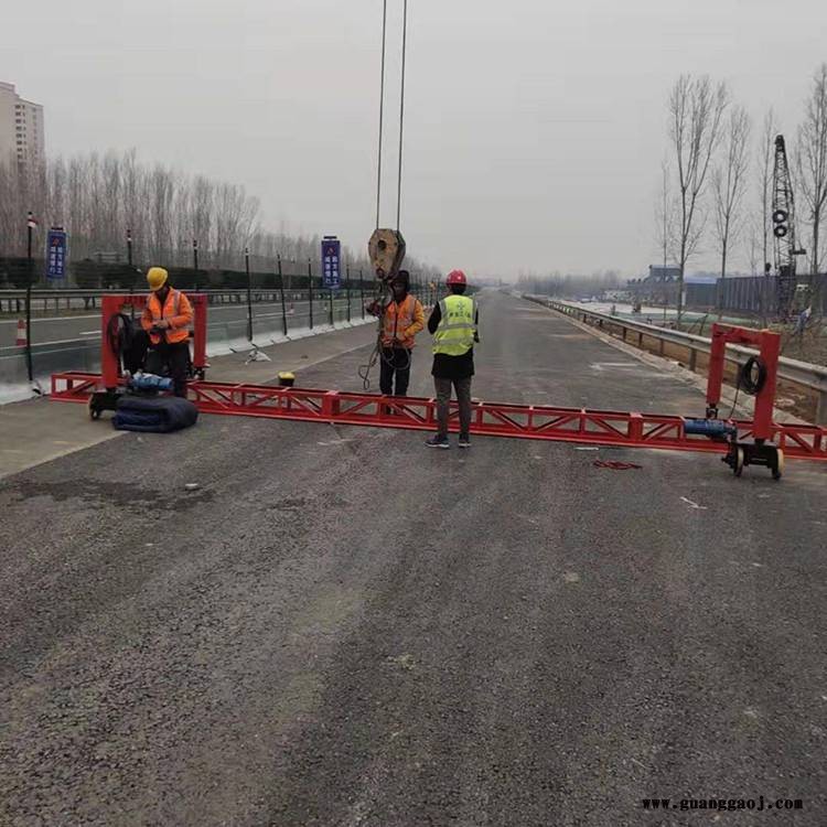 郑州机场刻纹机 防滑桁架刻纹机 导轨式单幅刻纹机图3