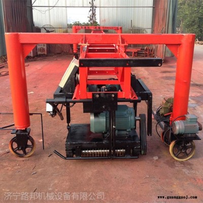 定做桁架刻纹机宽幅路面防滑刻纹机大型混凝土路面刻纹机