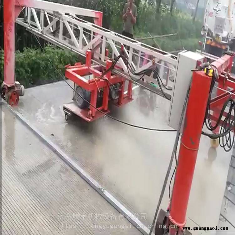 买混凝土路面用全自动带遥控器的桁架刻纹机单幅双副悬挂刻纹机图3