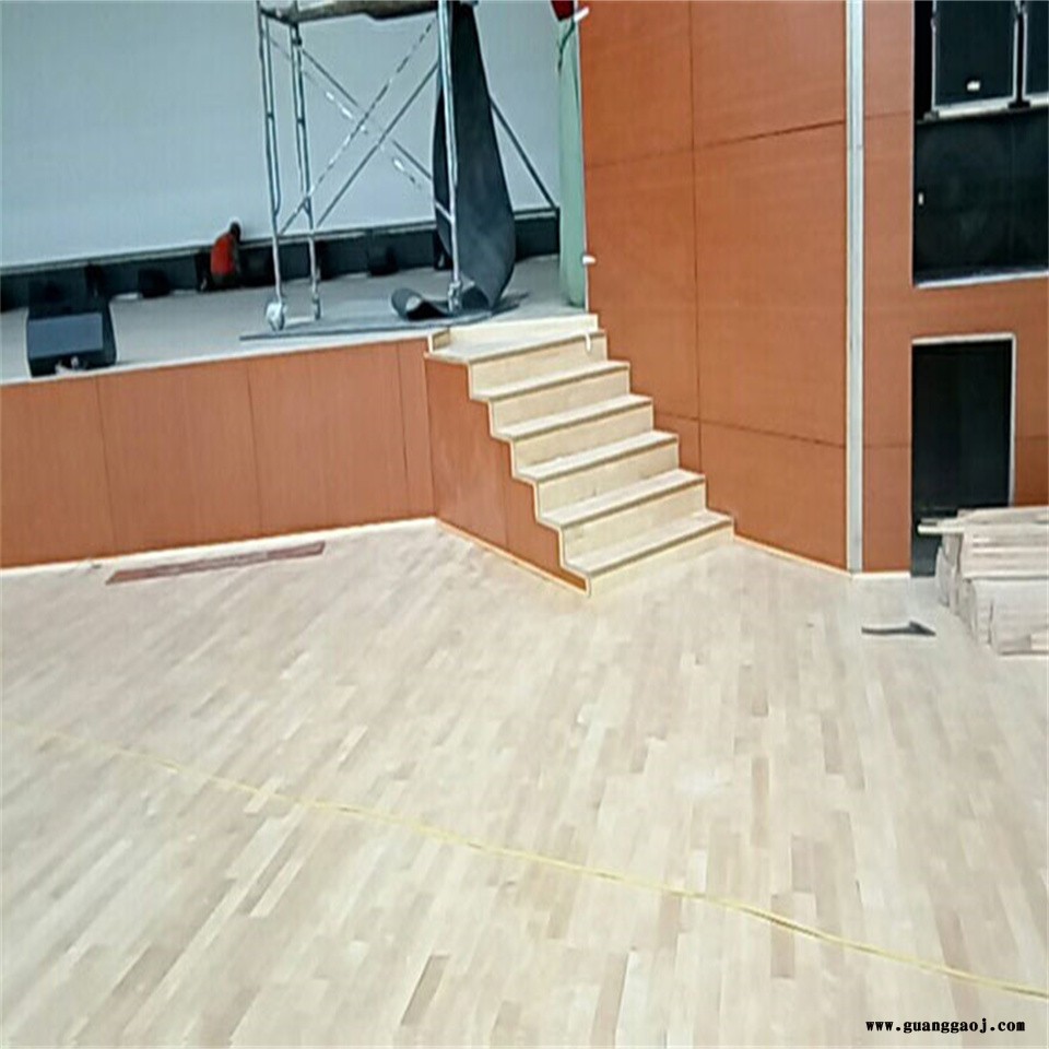 凯洁地板 加枫羽毛球实木地板色差 海沧体育场木地板 玉树舞台木地板图5