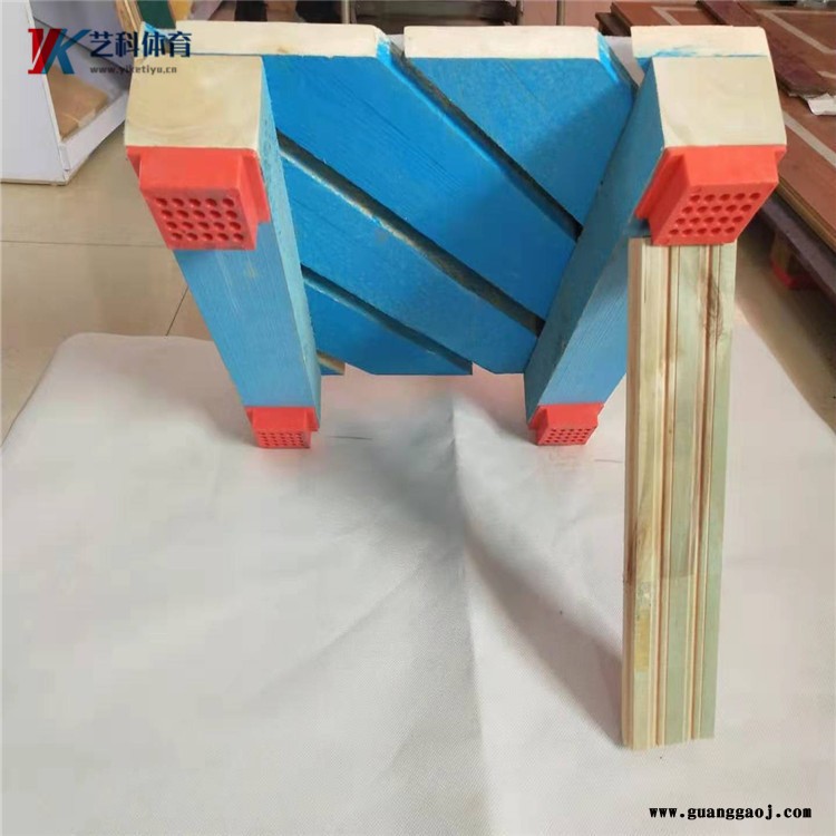 舞台木地板施工 专用体育馆运动实木地板 运动木地板生产厂家 艺科直供图3