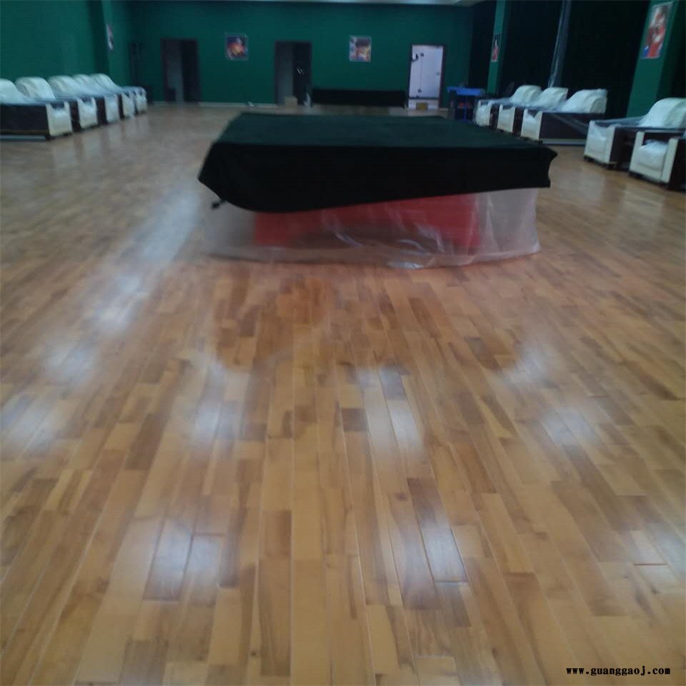 凯洁地板 橡木羽毛球馆木地板保养 洪湖乒乓球木地板 鸡冠舞台木地板图2