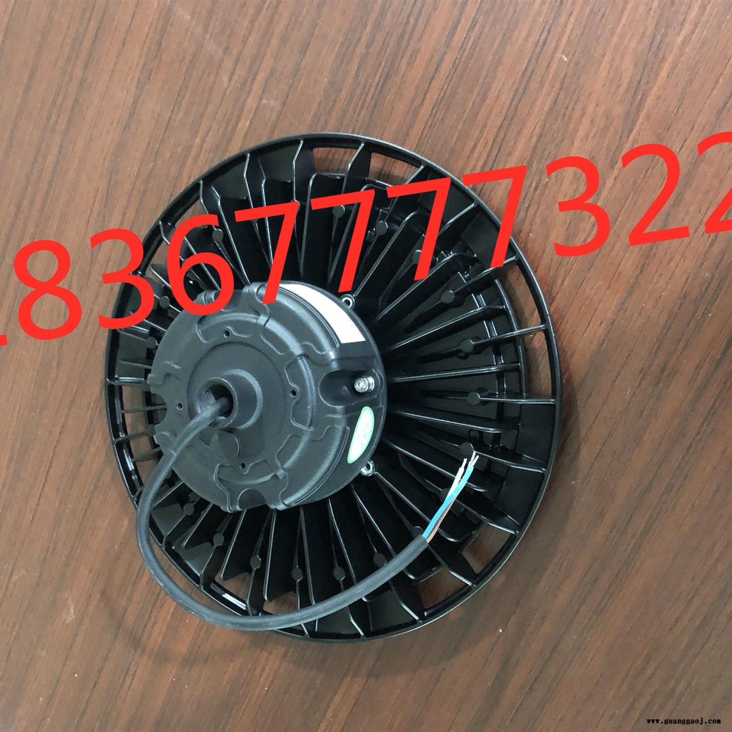 led防爆灯100w天棚灯吊灯仓库 50W加油站厂房厨房工厂防水投光灯图5