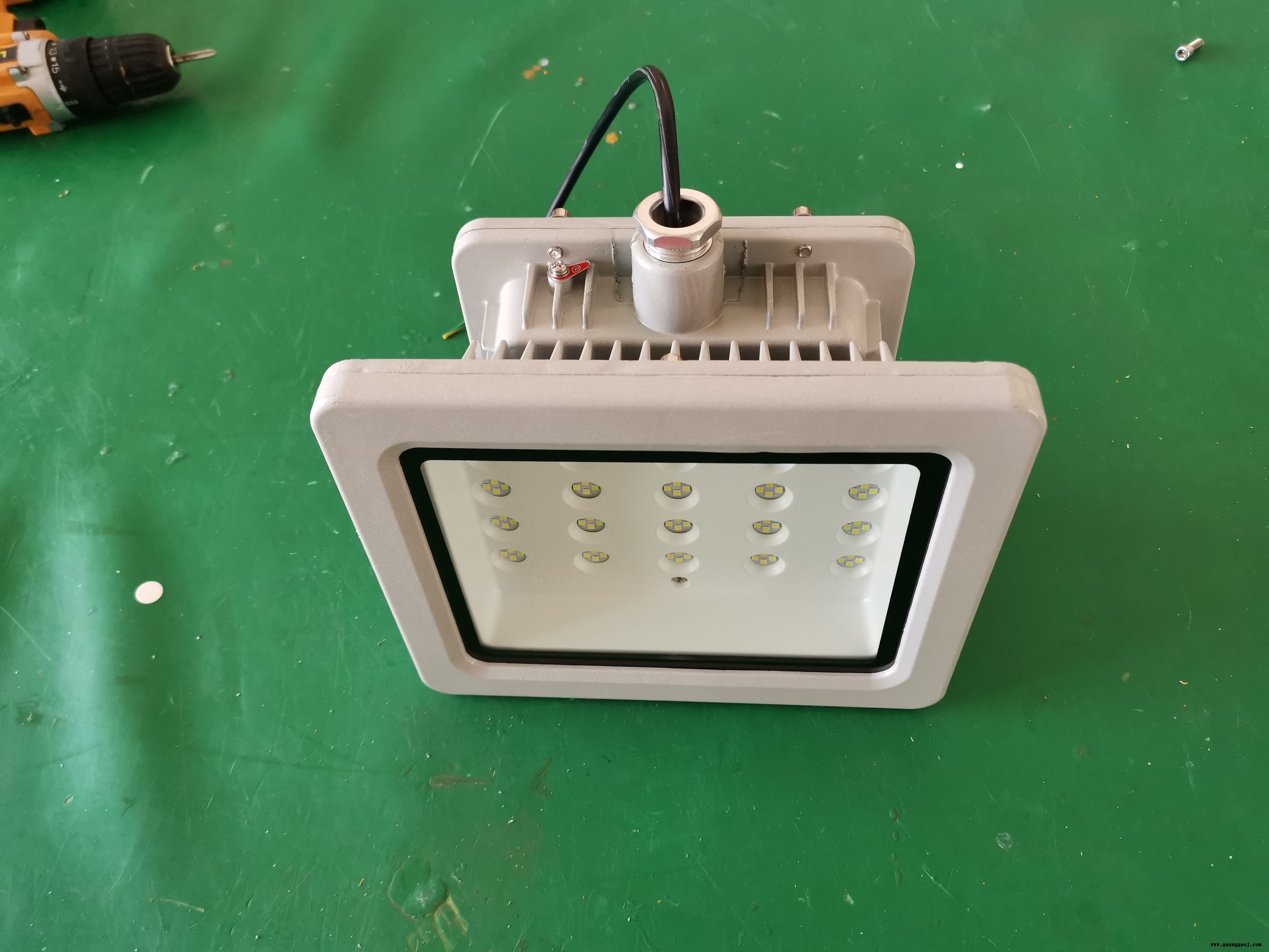 米迪MID50w 60w 70wled免维护防爆照明灯 泛光灯图2
