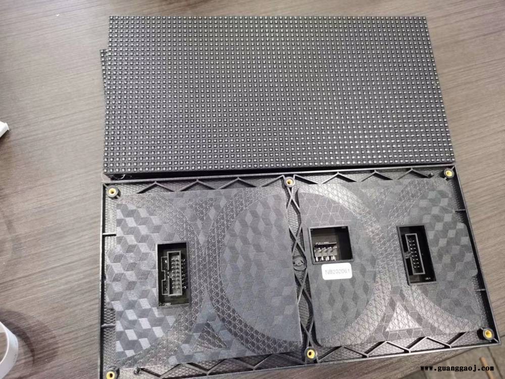 供应led显示屏触摸框多点触控led显示屏图3