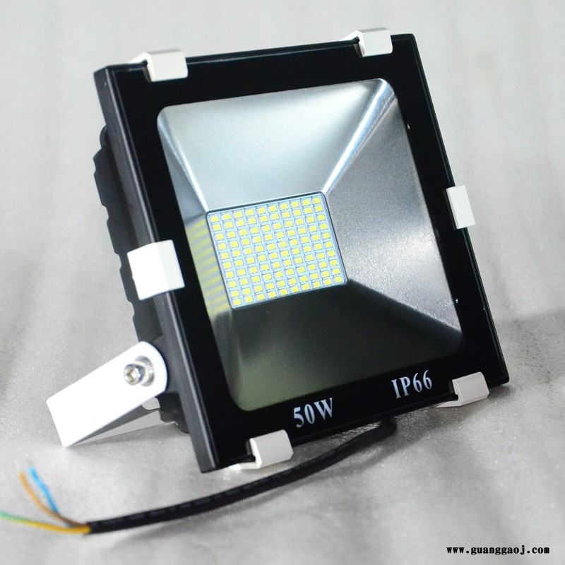 新款高压无驱动 足功率50W  工地广告牌 广场亮化LED贴片投光灯图2