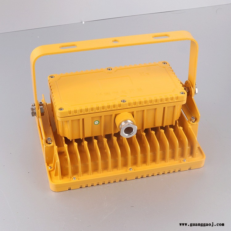 新款大功率泛光灯100W 200W图1