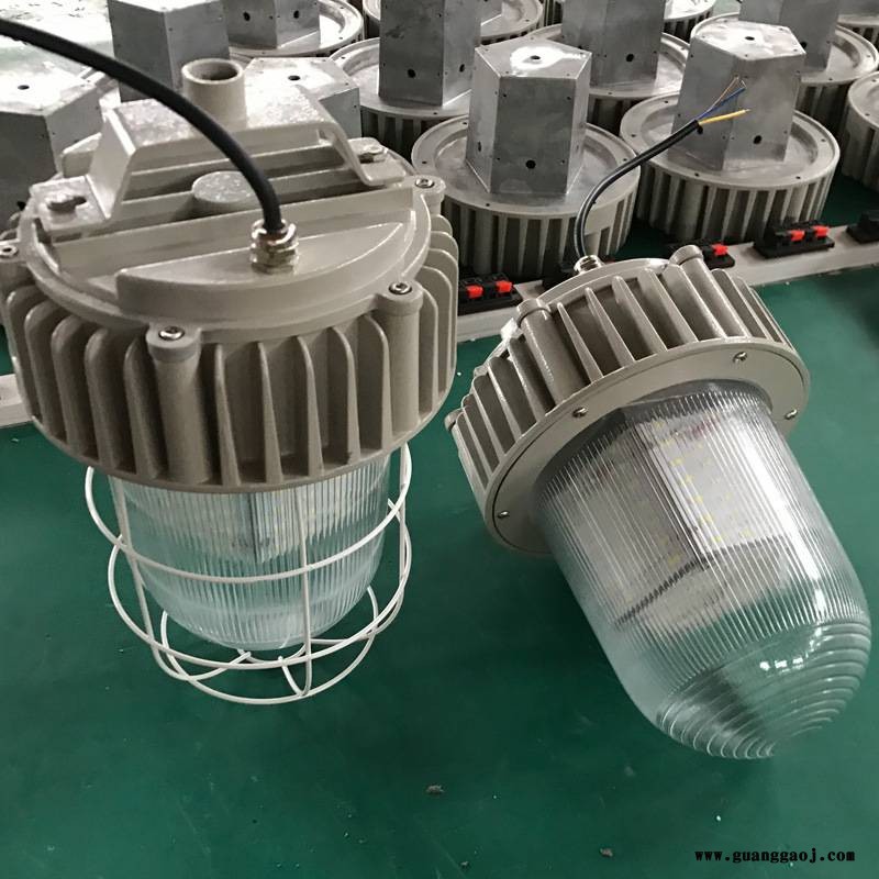 NFC9180防眩泛光灯 NFC9186防水防尘天棚灯 夏浦尔图3