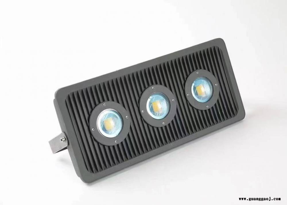 武汉市LED集成照明投光灯LED防爆免维护泛光灯图2