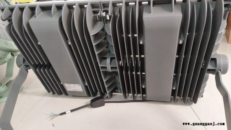 上海亚明ZY909500W建筑工地大功率LED泛光灯图3