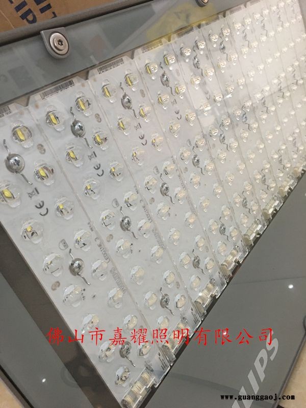 飞利浦BVP282LED200/NW200W投光灯图2