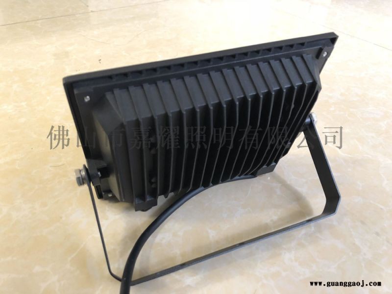 上海亚明150WLED投光灯质保两年免费换新图4