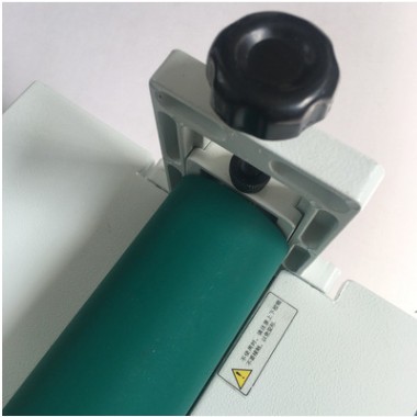 手动冷裱机A3硅胶辊A4小型家用手工照片冷裱相片压覆膜机手摇14寸图3