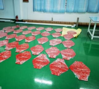 上海工厂加工高密度雪弗板高清平板uv喷绘 5毫米亚克力uv平板喷绘图2