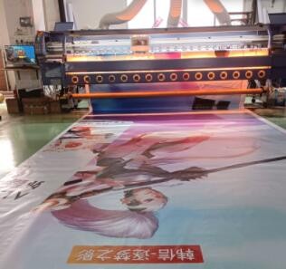 招牌灯布550灯布黑底灯布无网刀刮布双喷布厂家定制图2