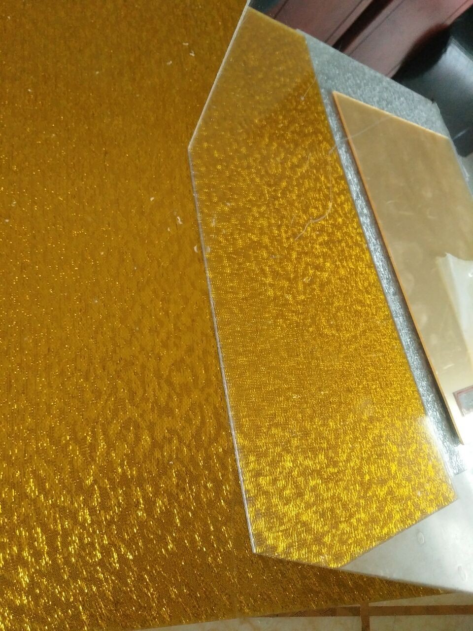 厂家直供亚克力板布金板有机玻璃加工定制花纹金色布纹亚克力材质图3