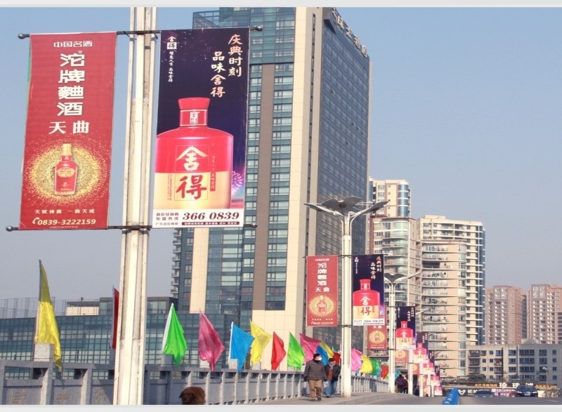 三门峡户外路灯悬挂灯箱广告牌定制生产厂家 马路灯箱宣传牌