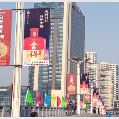 三门峡户外路灯悬挂灯箱广告牌定制生产厂家 马路灯箱宣传牌