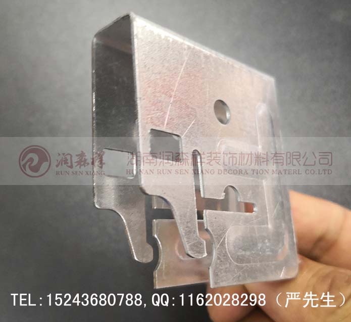 勾搭龙骨厂/Z型勾搭龙骨/勾搭铝单板龙骨/勾搭吊件图6